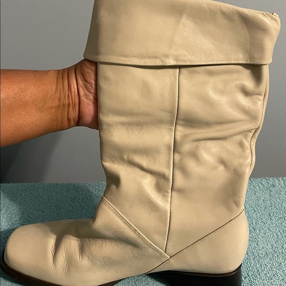 Ladies boot - Picture 3 of 4